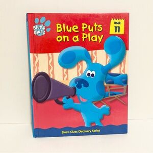 Blues Clues Book Y2K 2000s Blue puts on a Play Retro Hardcover Kids Toddler Toy